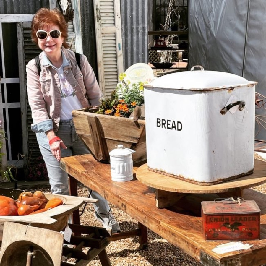 Autumn Decorating With Architectural Salvage & Vintage Finds