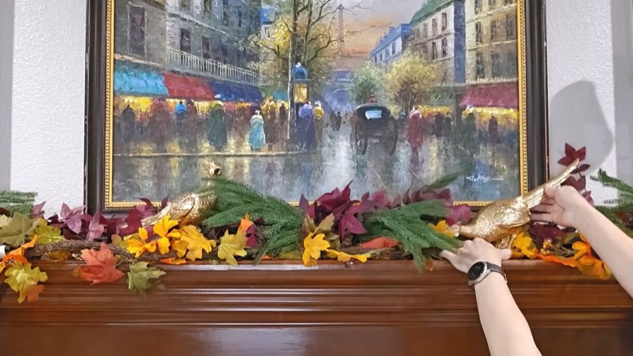 How to Decorate a Living Room for Fall