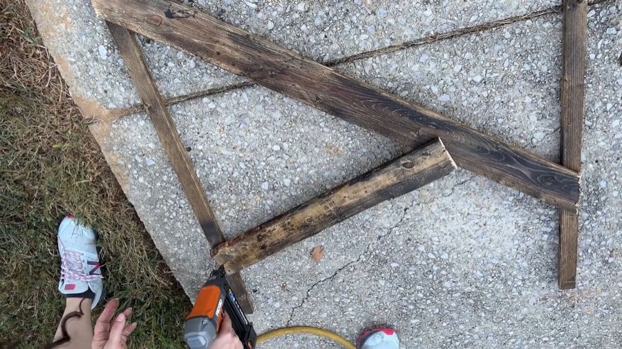 Last-Minute DIY Halloween Decorations You Can Make in a Day